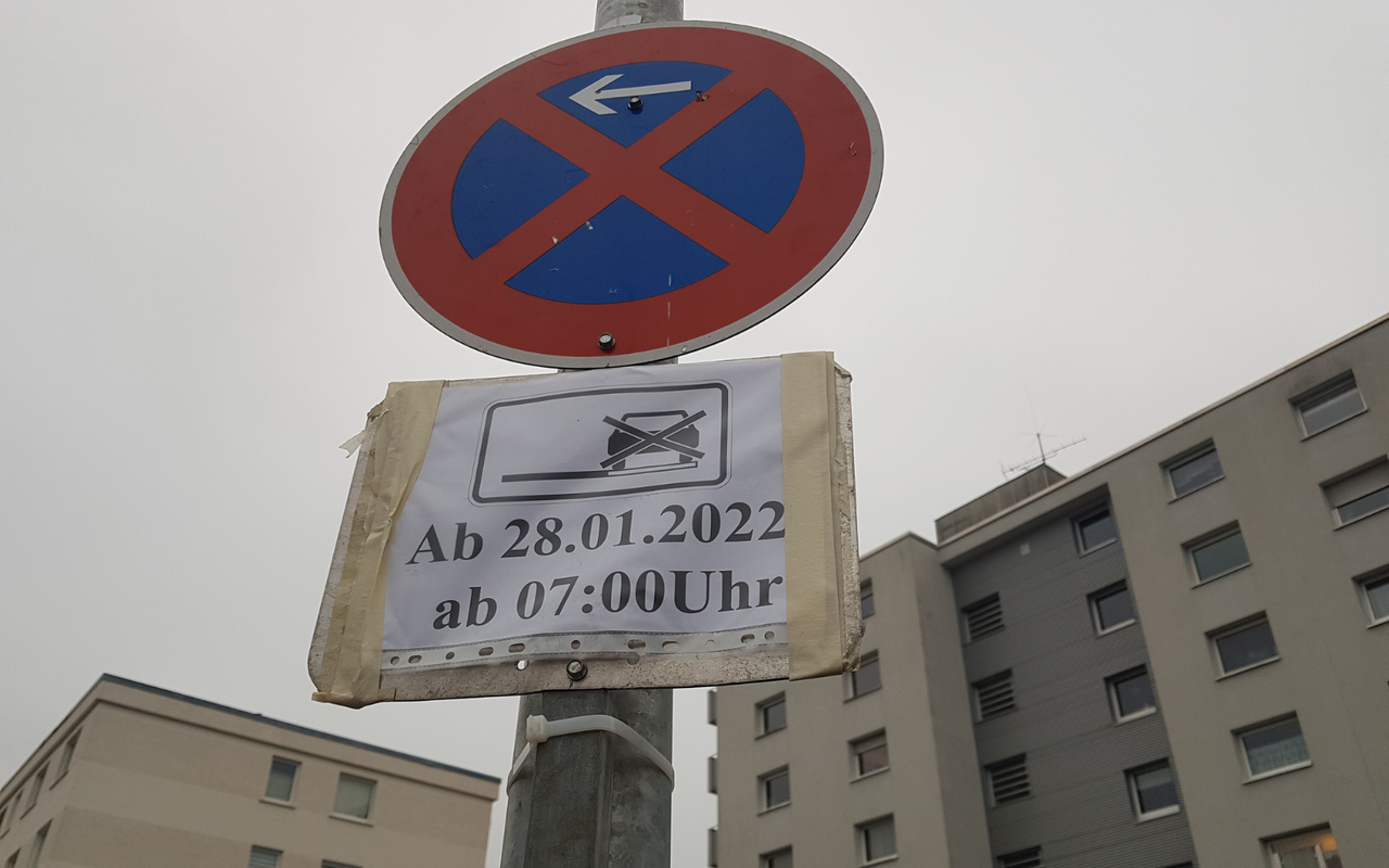 An der Straße Silberhecke in Dortmund-Wellinghofen gelten ab Freitag (28.01.) neue Parkregeln.