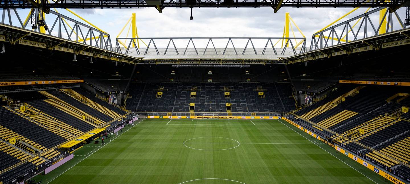 Dortmund: Wochenmarkt im Signal Iduna Park