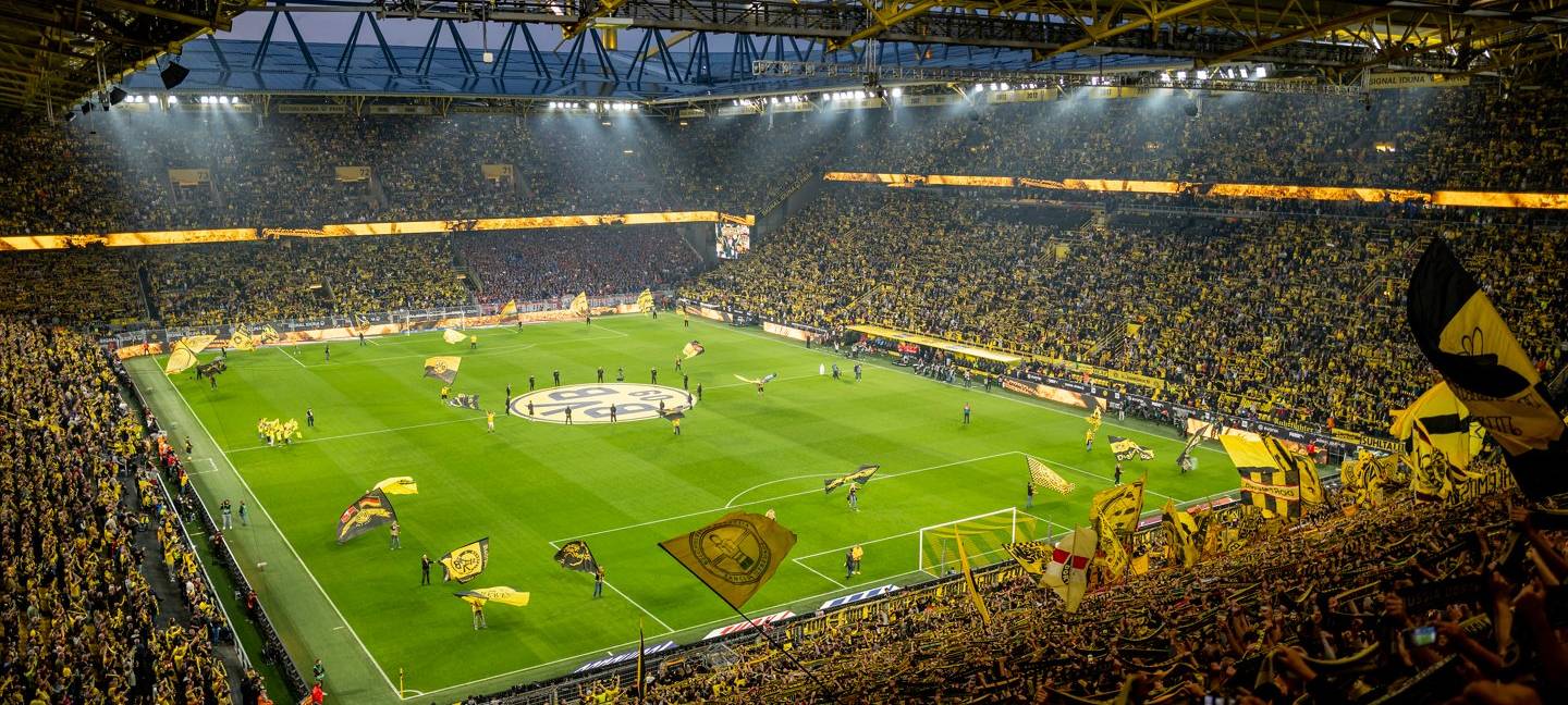 Bundesliga-Start 2026: BVB trifft auf Eintracht Frankfurt