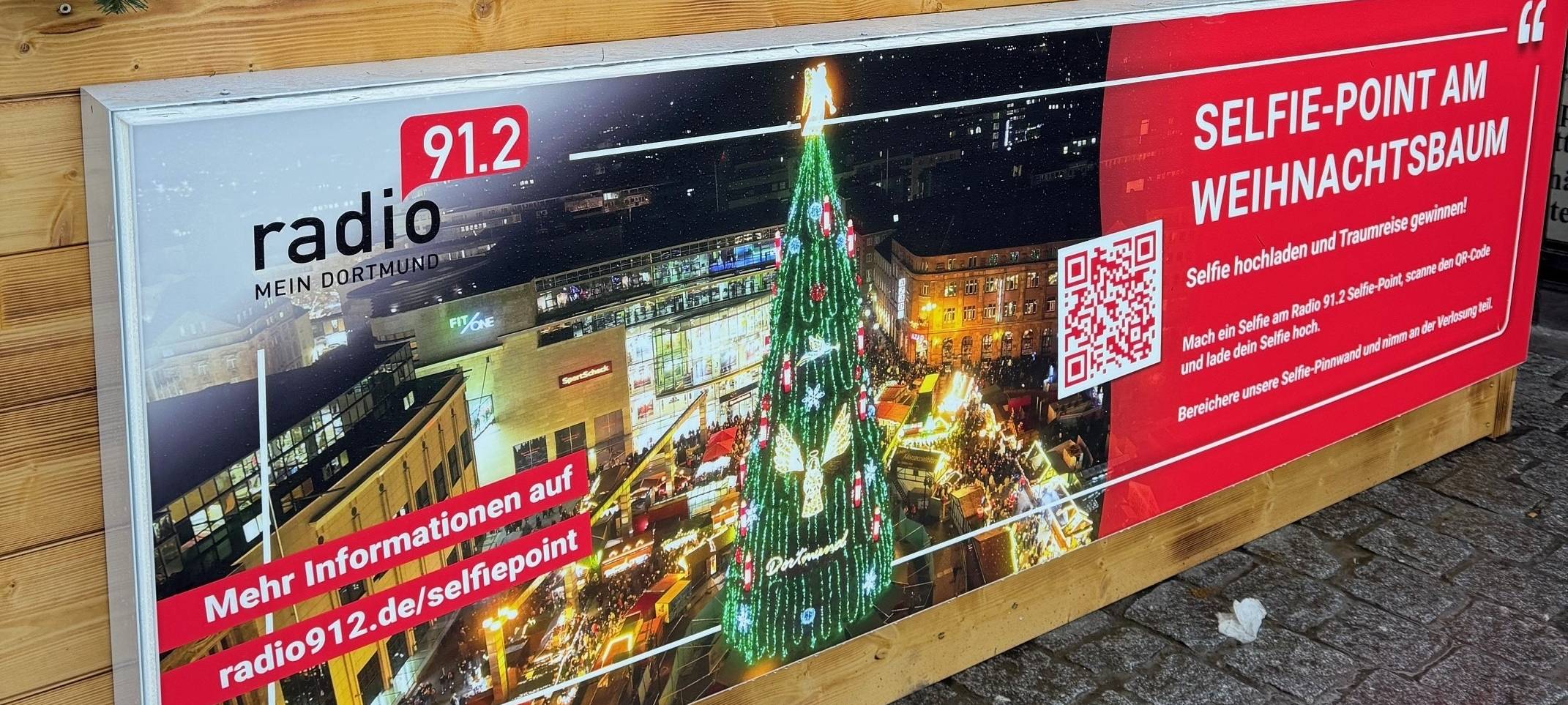 Radio 91.2 Selfie-Aktion: Euer Foto mit dem größten Weihnachtsbaum der Welt