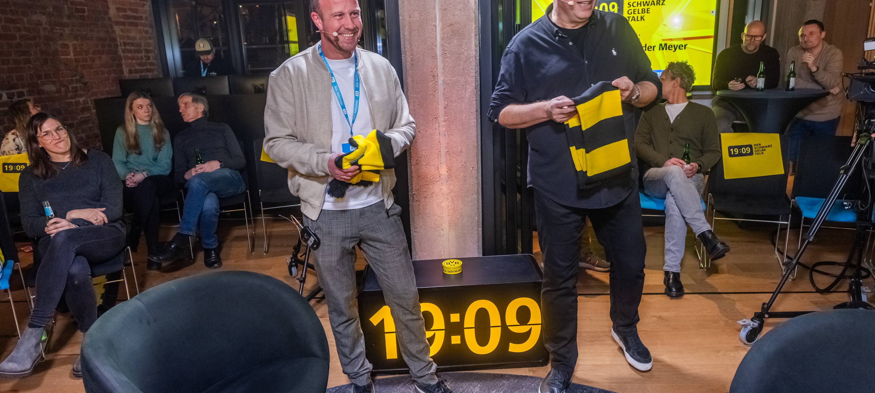19:09 - der schwarzgelbe Talk mit Carsten Cramer und Alexander Meyer