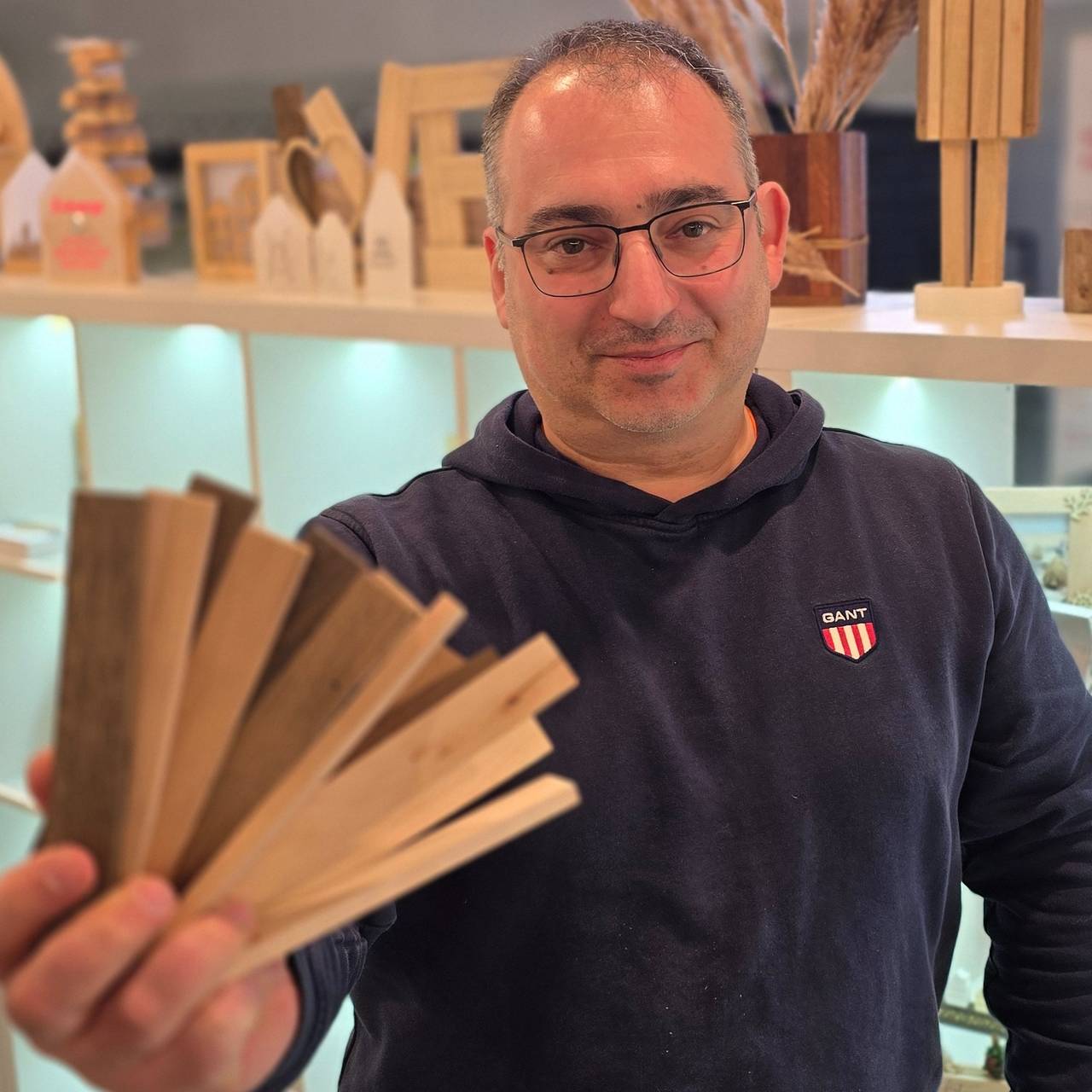 „Klötzchenmann“ Jaro auf der Creativa 2026.