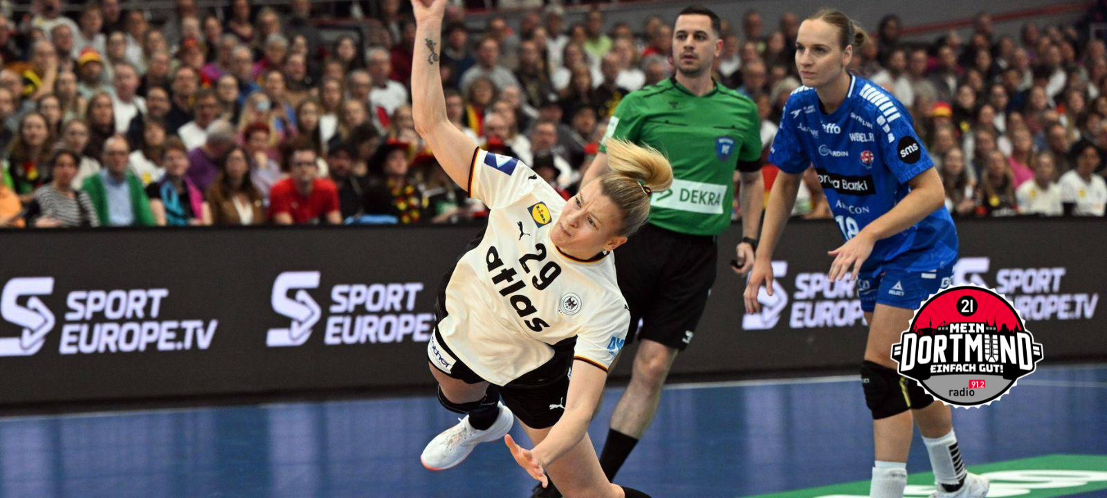 Deutsche Handballerinnen spielen in Dortmund um das Halbfinal-Ticket bei der WM